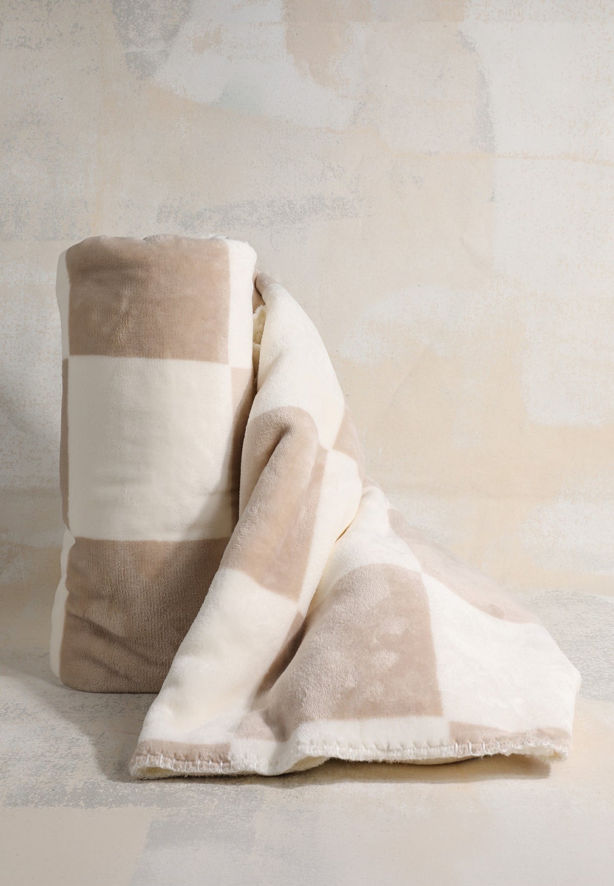 Maurices Holiday Checkerboard Sherpa Blanket