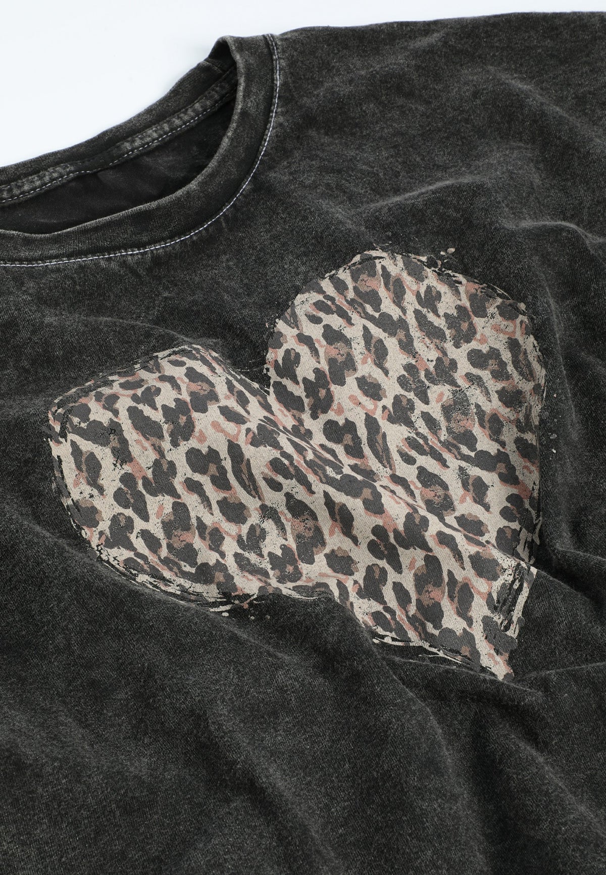 Maurices Animal Heart Standard Fit Graphic Tee