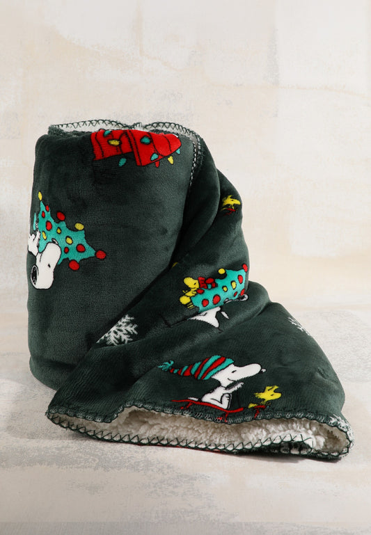 Maurices Holiday Snoopy Sherpa Blanket